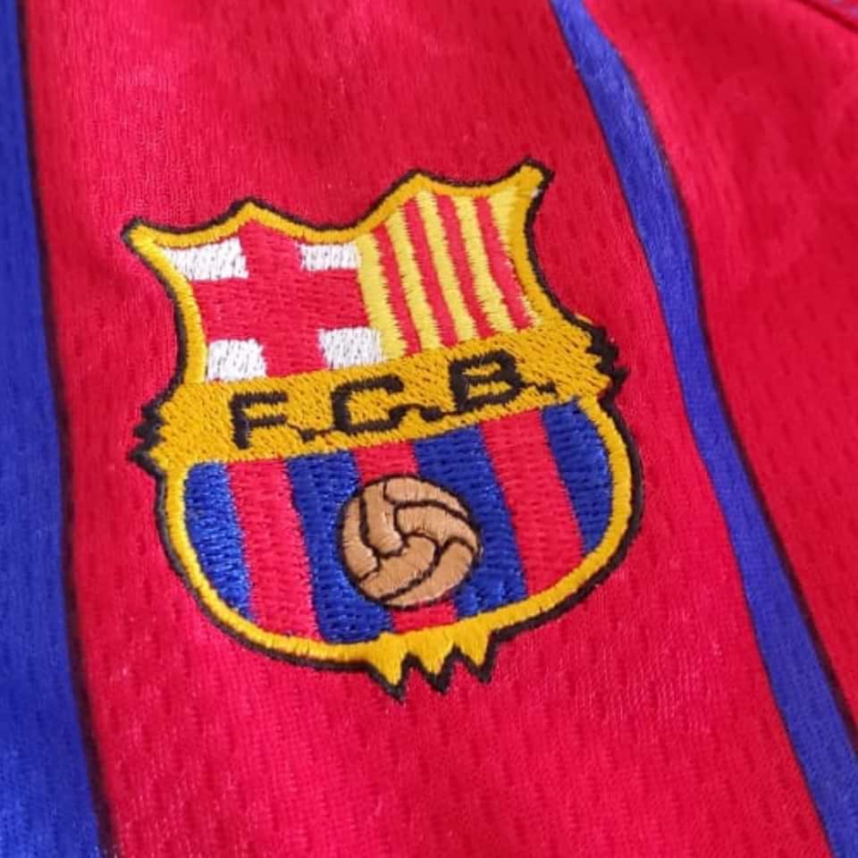 Albert Ferrer – Barcelona – Match Worn – April 1998 - Imagen 6
