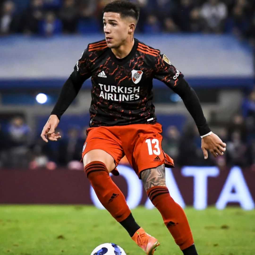 River Plate – Adidas – Enzo Fernandez – Copa Libertadores 2022 - Imagen 8