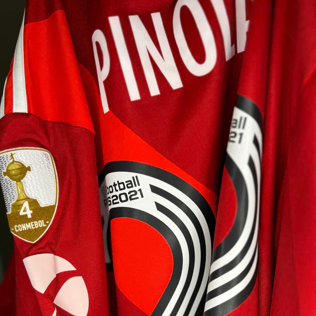 River Plate – Adidas – Javier Pinola – Copa Libertadores 2020 - Imagen 8