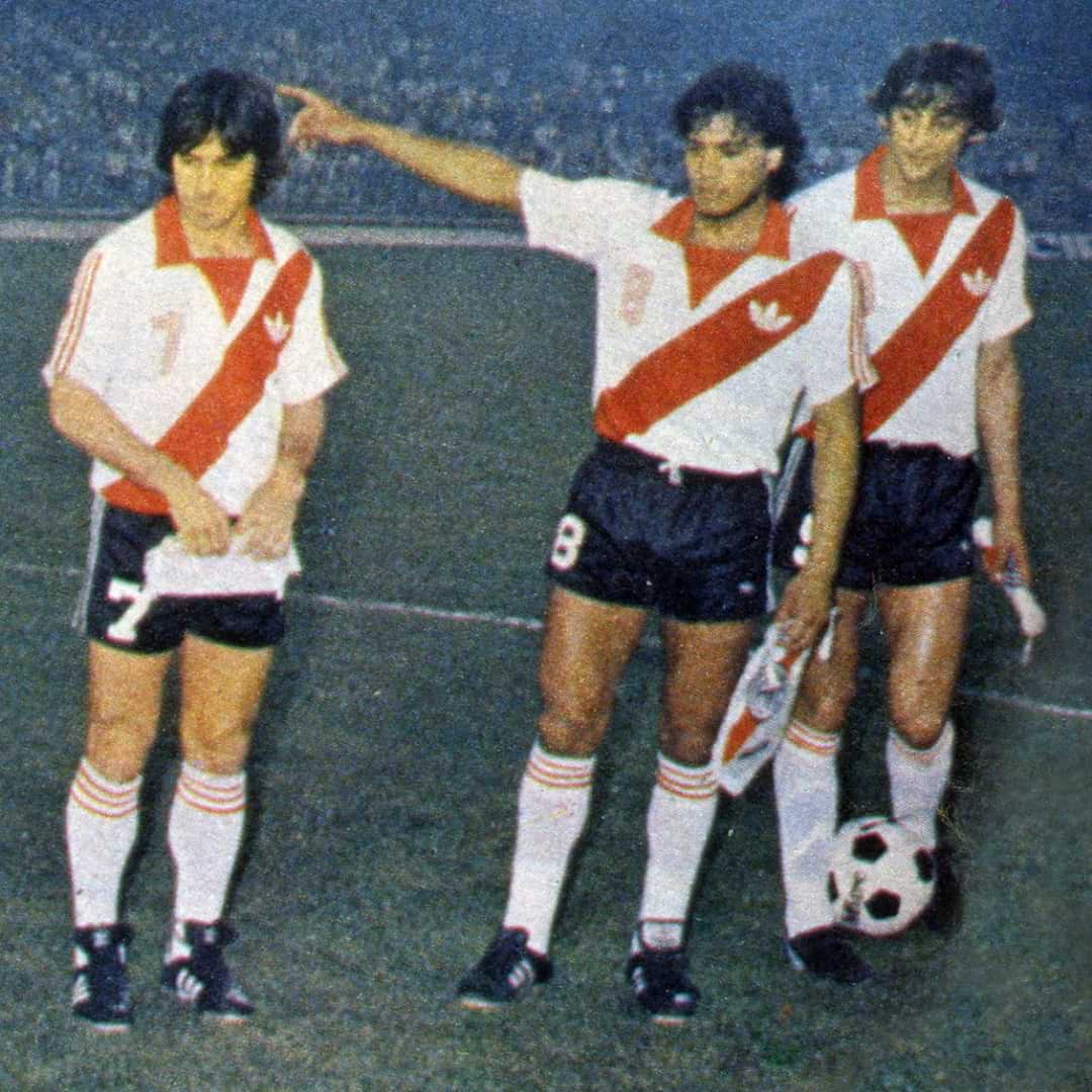River Plate – Camiseta Roque Alfaro – Gira 1984 - Image 6