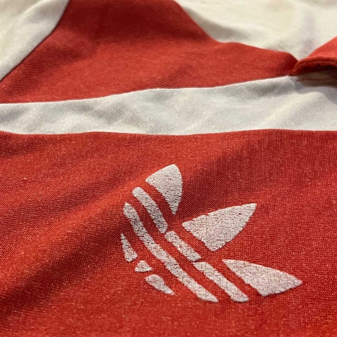 River Plate – Camiseta Roque Alfaro – Gira 1984 - Image 9