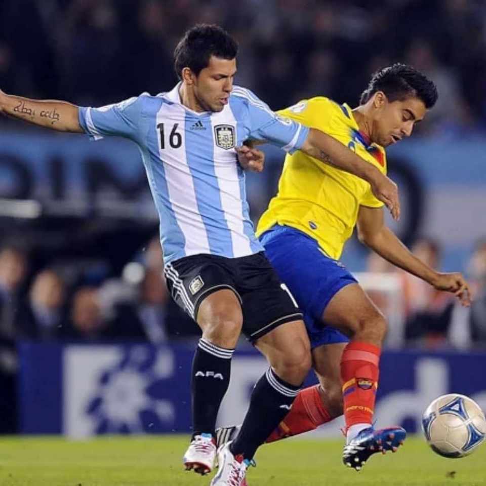 Sergio Agüero match issue jersey – AFA – Eliminatorias 2014 - Image 18