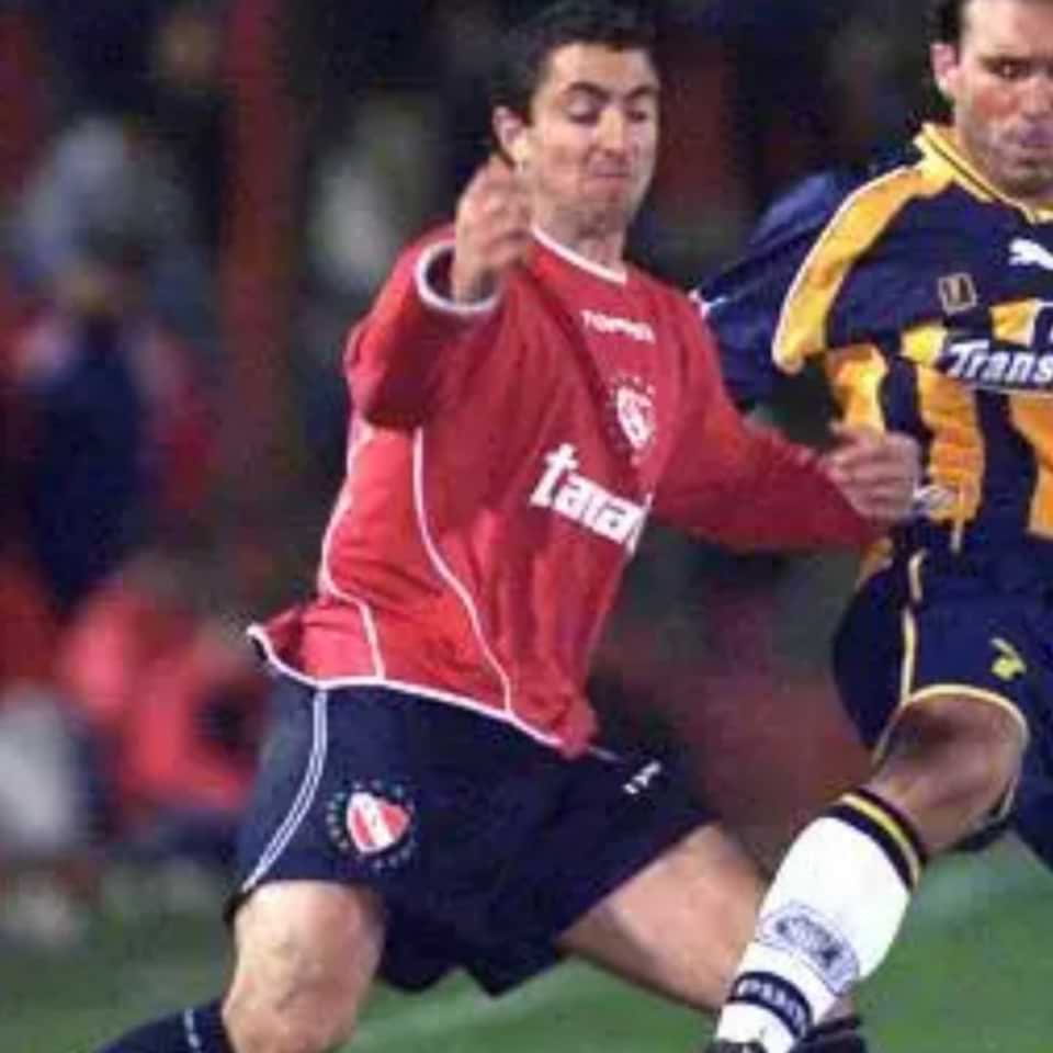 Felix Benito match worn jersey – Independiente – Copa Sudamericana 2003 - Image 16