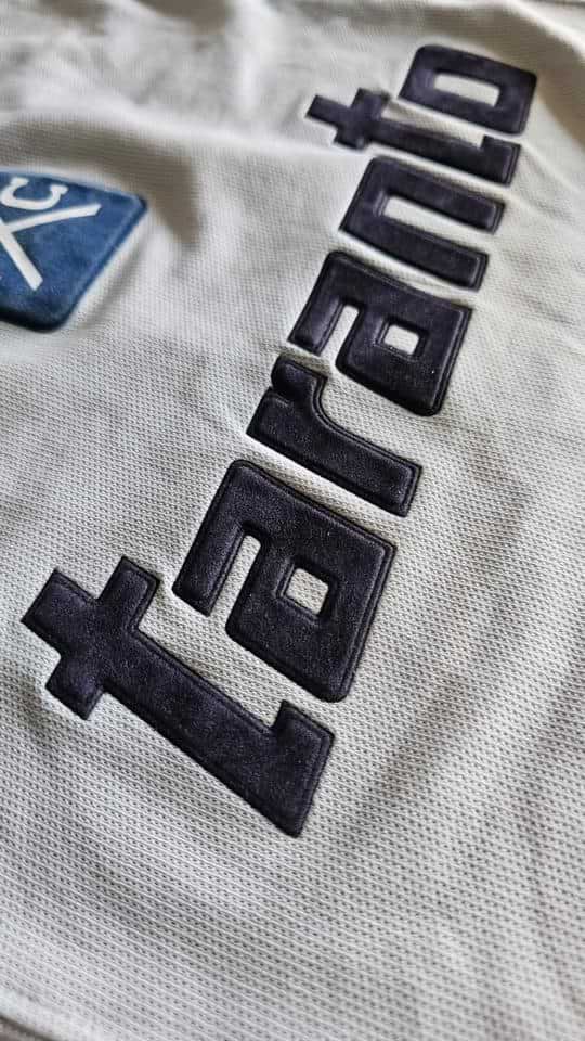 Hugo Morales match worn jersey – Independiente – Clausura 2004 - Image 9