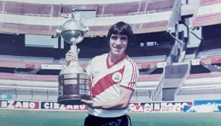 Roque Alfaro match worn jersey – River Plate – Torneo 1985 - Image 16