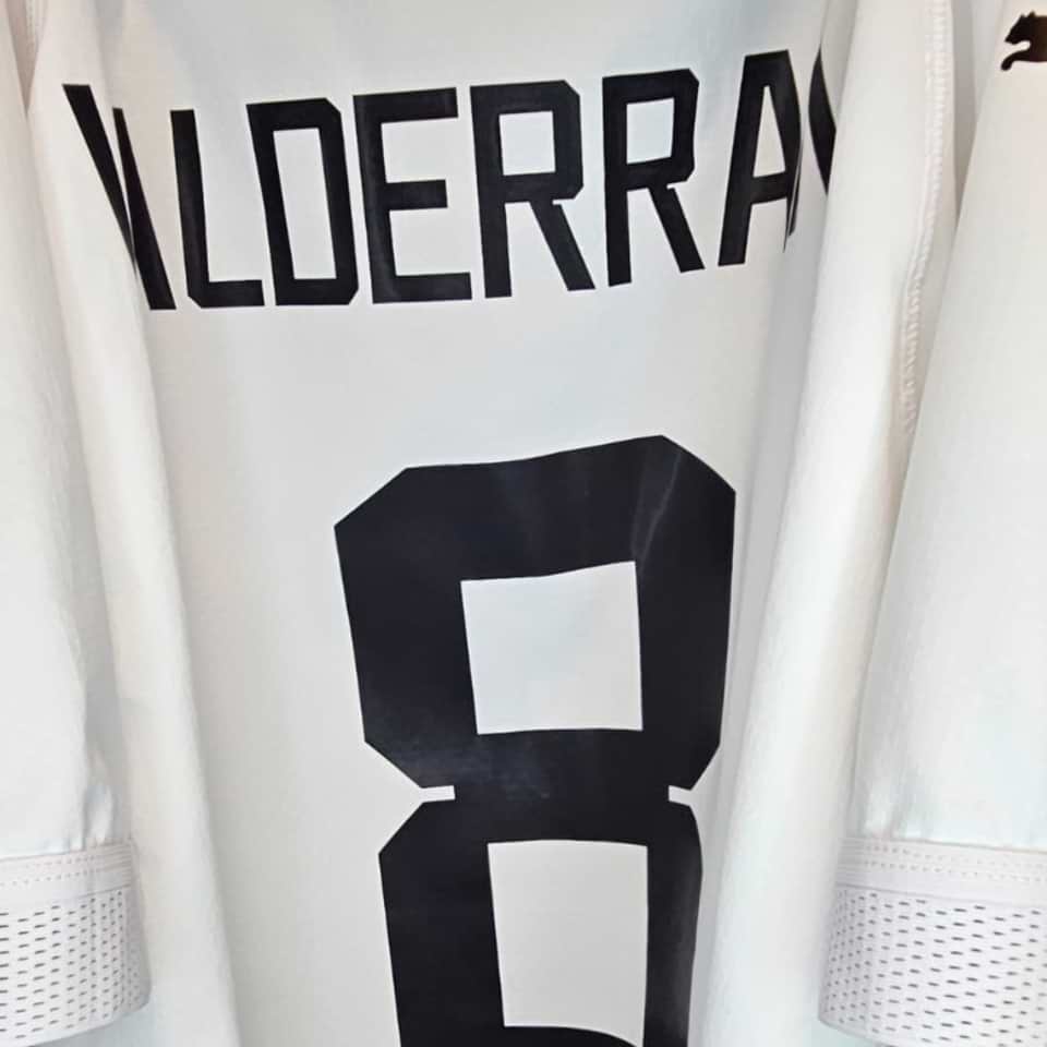 Carlos Valderrama – Tango – Match worn – Conmebol Leyends 2023 - Image 6