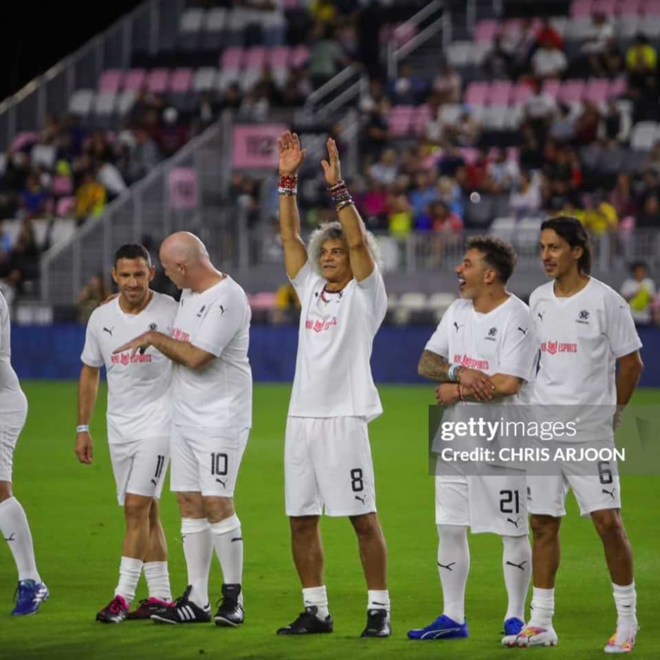 Carlos Valderrama – Tango – Match worn – Conmebol Leyends 2023 - Image 15