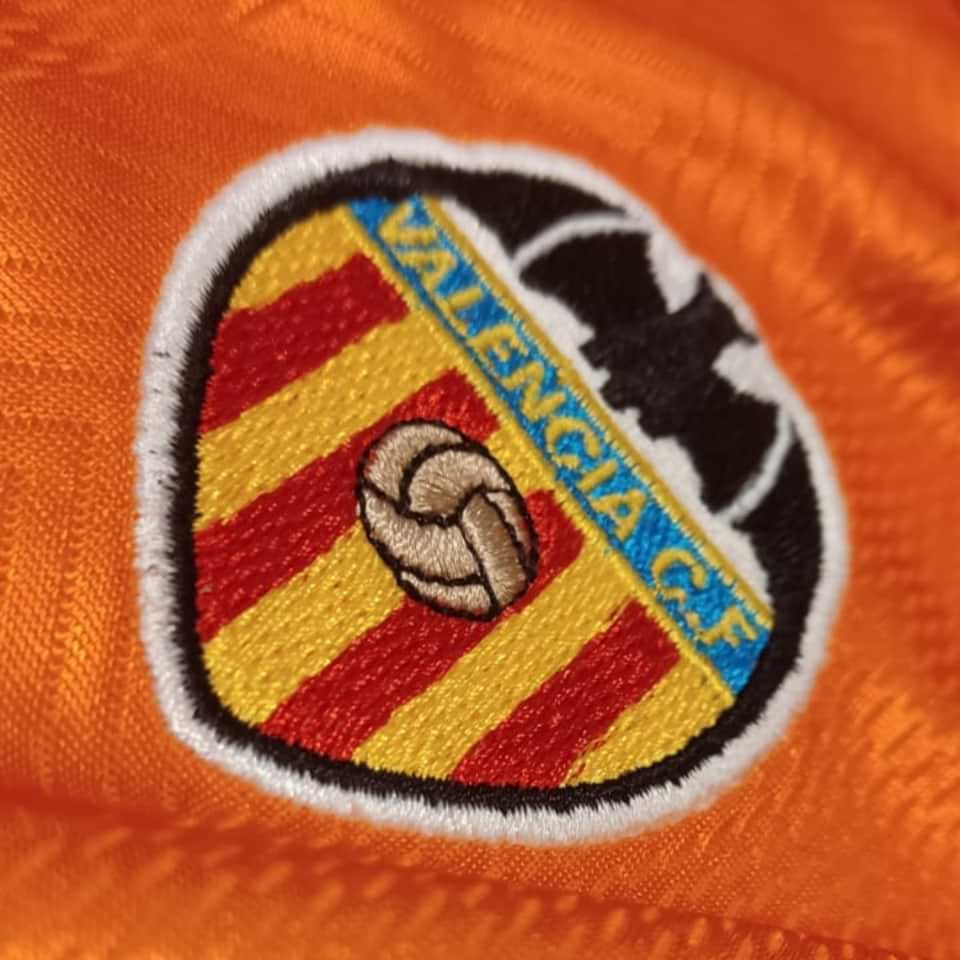 Claudio “Piojo” López – Valencia CF – 1999/00 - Image 5