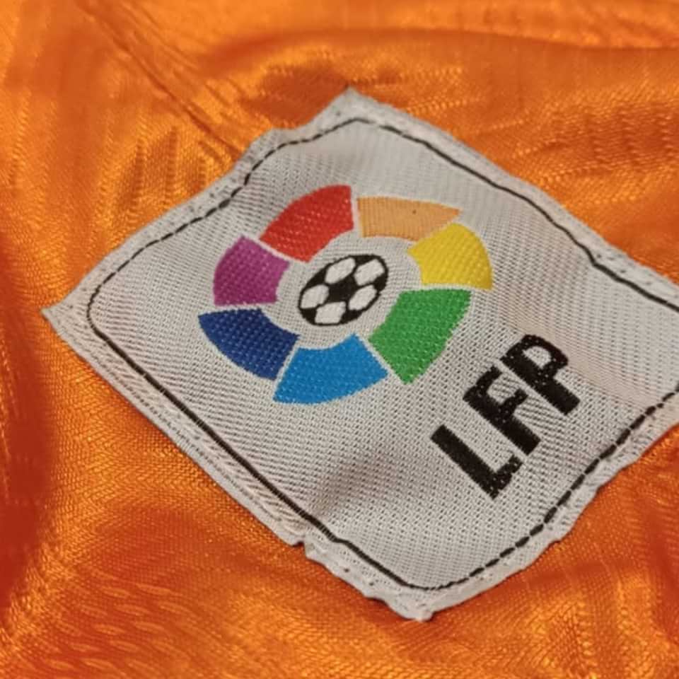 Claudio “Piojo” López – Valencia CF – 1999/00 - Image 7