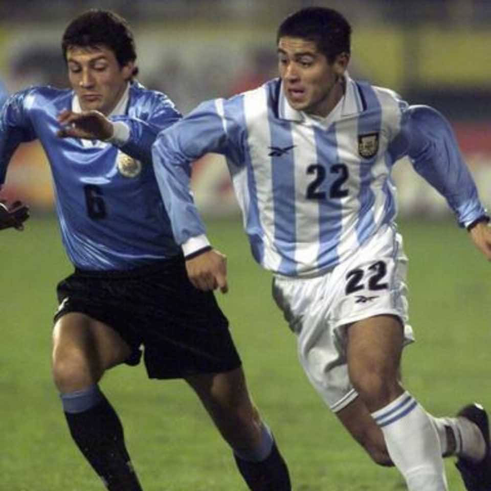 Juan Roman Riquelme – Matchworn AFA – Copa America 1999 - Imagen 11