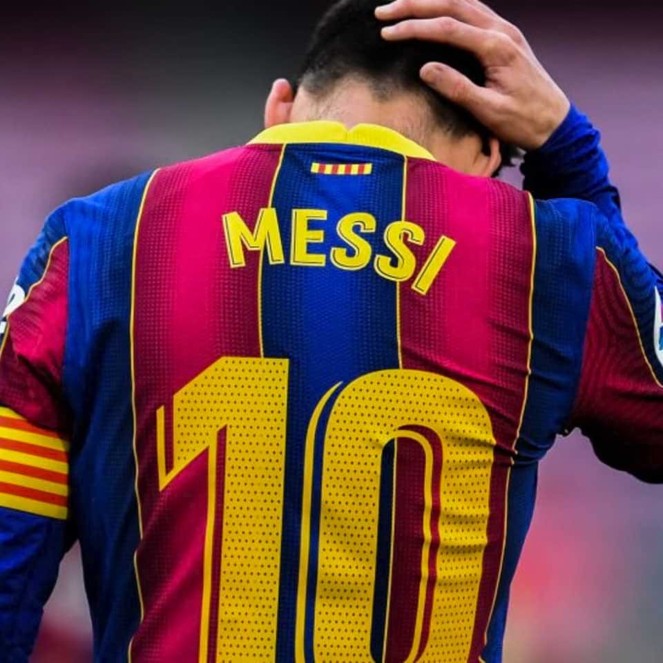 Lionel Messi – Barcelona FC – LaLiga 2020 – Match Issue Jersey + Barcelona Socks - Imagen 11