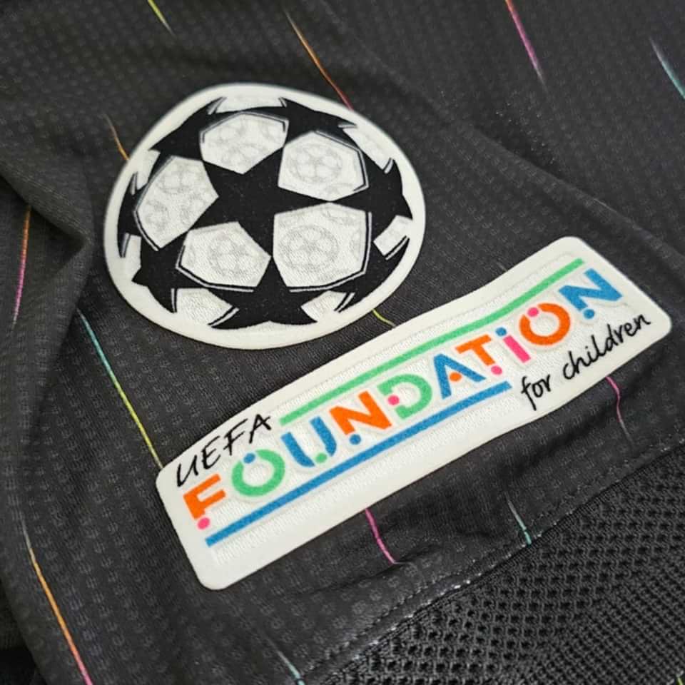 Paulo Dybala – Juventus – Match issue + Captain ribbon – Champions League 2021 - Image 8
