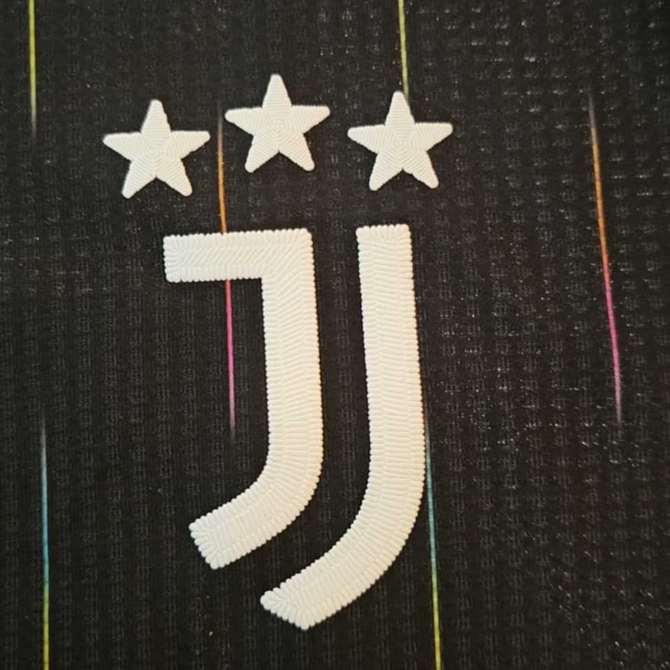 Paulo Dybala – Juventus – Match issue + Captain ribbon – Champions League 2021 - Image 10