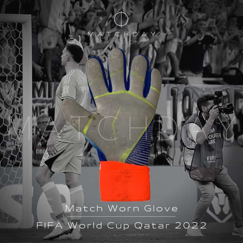 Emiliano Martinez – Left glove – FIFA World Cup Qatar 2022 - Imagen 3