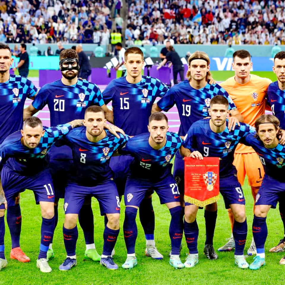 Mario Pašalić – Croatia National Team – FIFA World Cup Qatar 2022 – Semifinal - Imagen 13