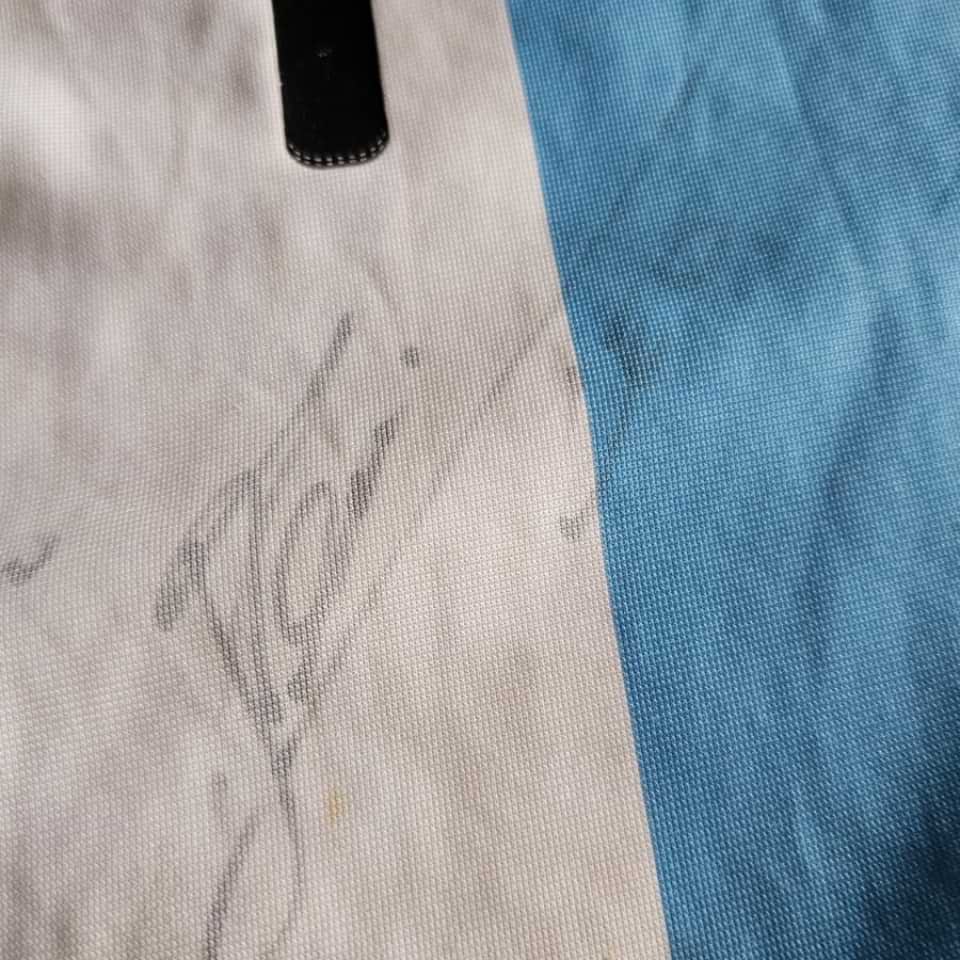 Nicolas Burdisso – Match worn – Signed by Messi – Amistoso internacional - Image 12