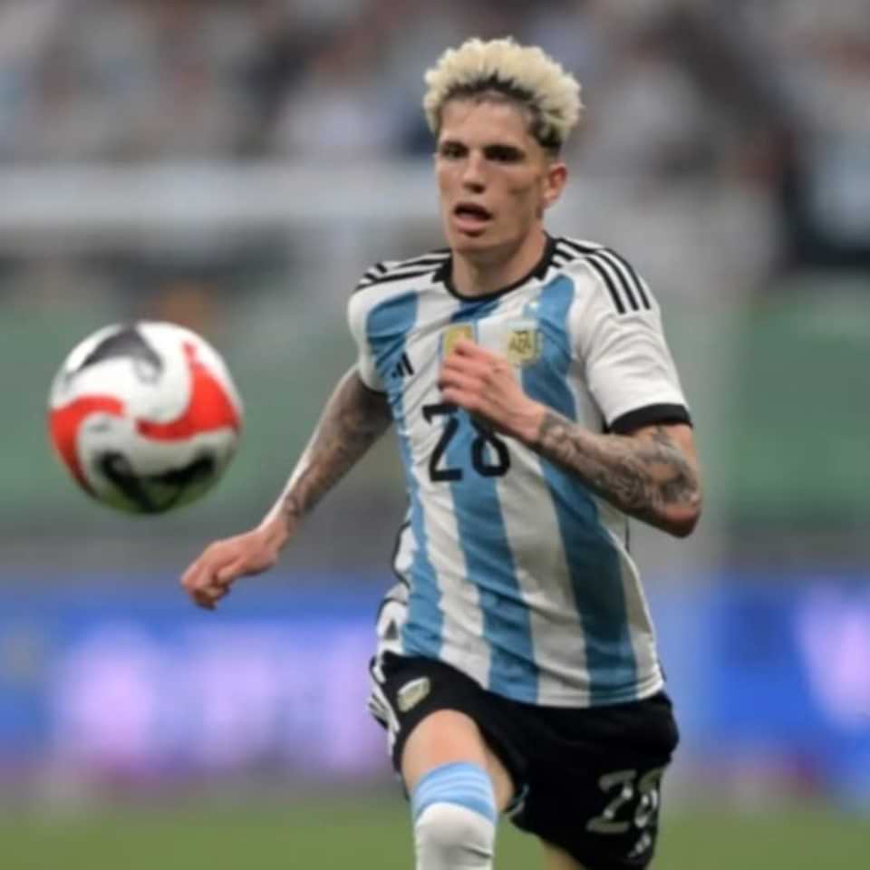 Alejandro Garnacho – Match issued jersey – Argentina - Image 7