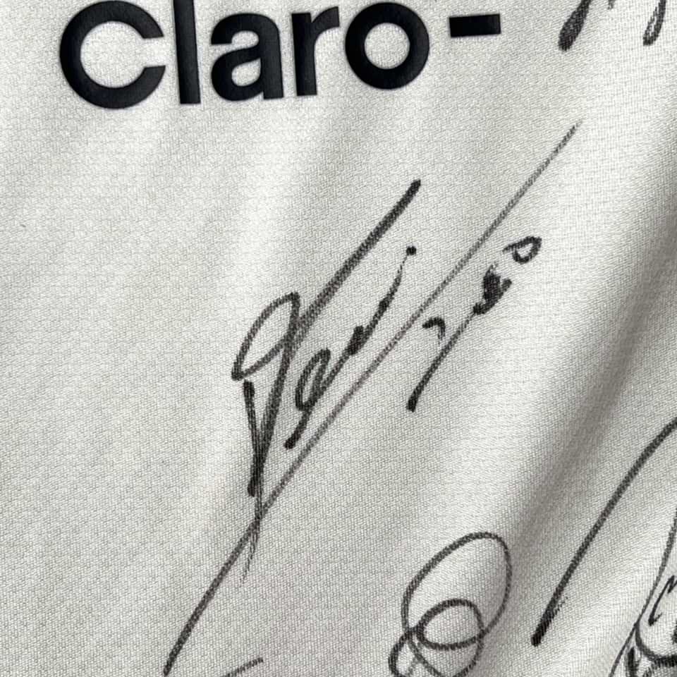 Musculosa entrenamiento Argentina Juegos Olímpicos Pekin 2008 firmada por Lionel Messi y otros - Imagen 12