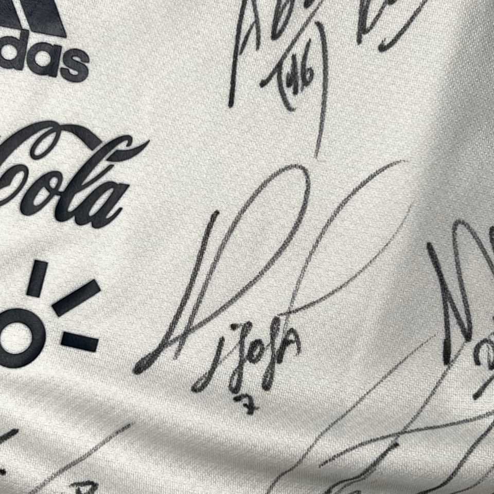 Musculosa entrenamiento Argentina Juegos Olímpicos Pekin 2008 firmada por Lionel Messi y otros - Imagen 16