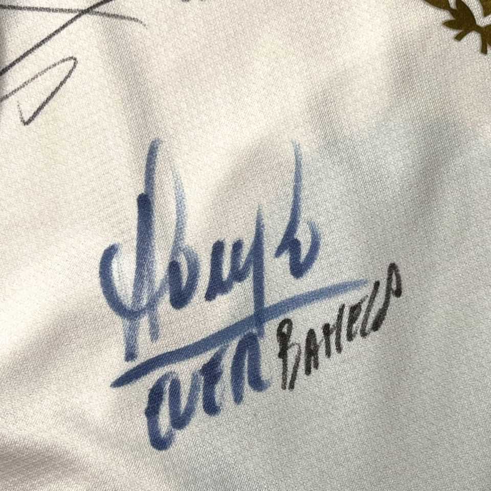Musculosa entrenamiento Argentina Juegos Olímpicos Pekin 2008 firmada por Lionel Messi y otros - Imagen 19