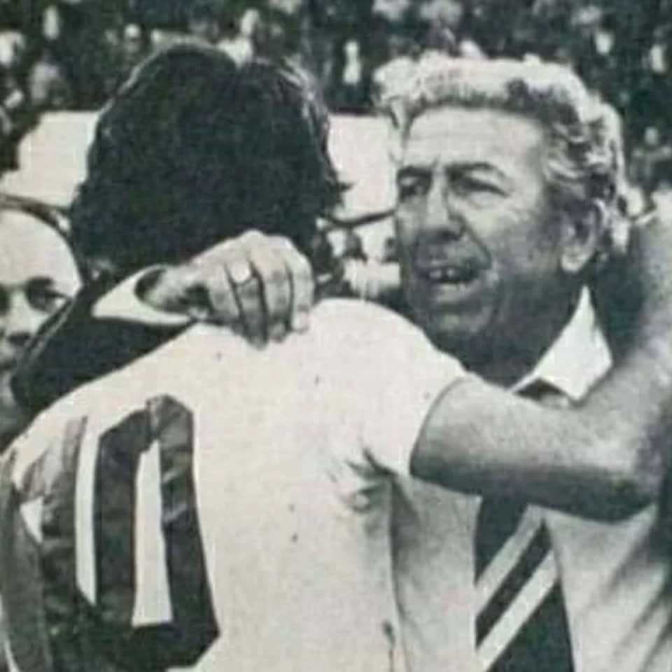 Contrato firmado por Angel Labruna con River Plate 1981 - Imagen 4