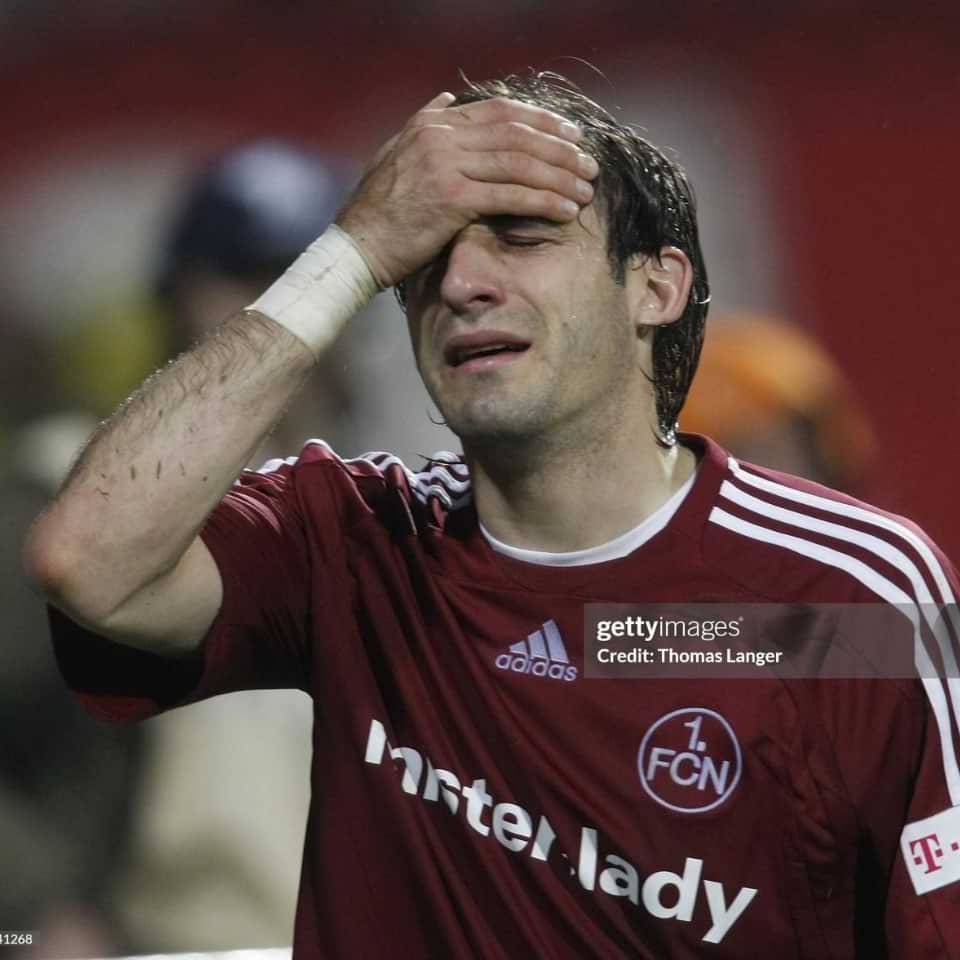 Javier Pinola – Match worn – 1. FC Nürnberg vs Bayern Munich – Bundesliga 2008 - Imagen 20