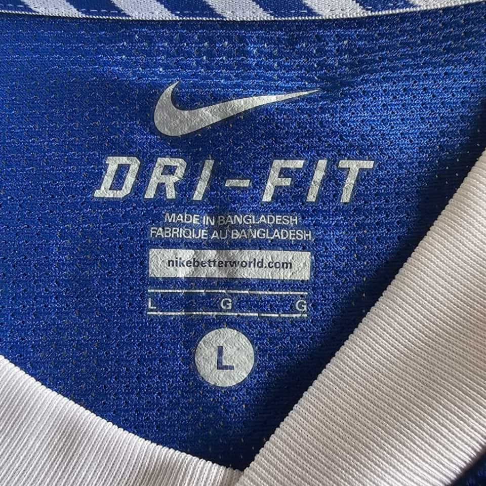 Nicolas Otamendi – Match worn – Porto FC vs Benfica SL – Primeira Liga 2011 - Imagen 10