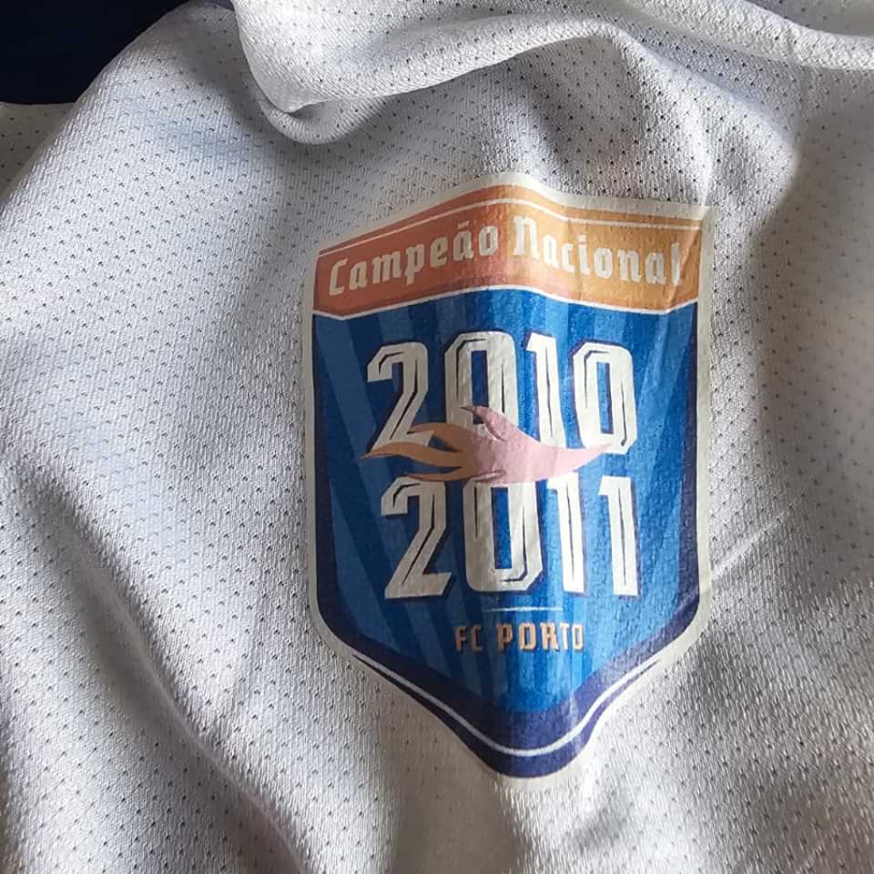 Nicolas Otamendi – Match worn – Porto FC vs Benfica SL – Primeira Liga 2011 - Imagen 14