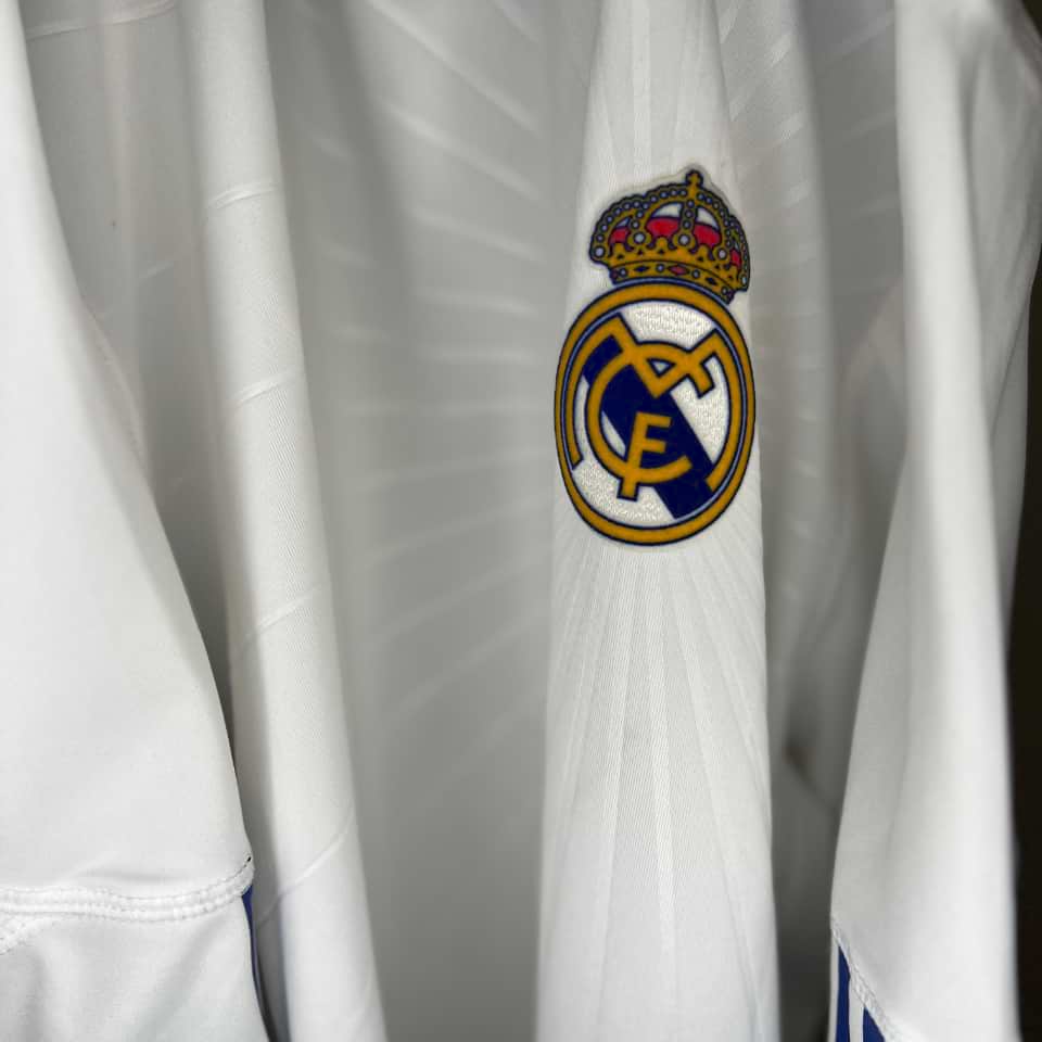 Gonzalo Higuain – Match worn – Bayern Munich vs Real Madrid – Franz Beckenbauer Farewell Match 2010 - Imagen 6