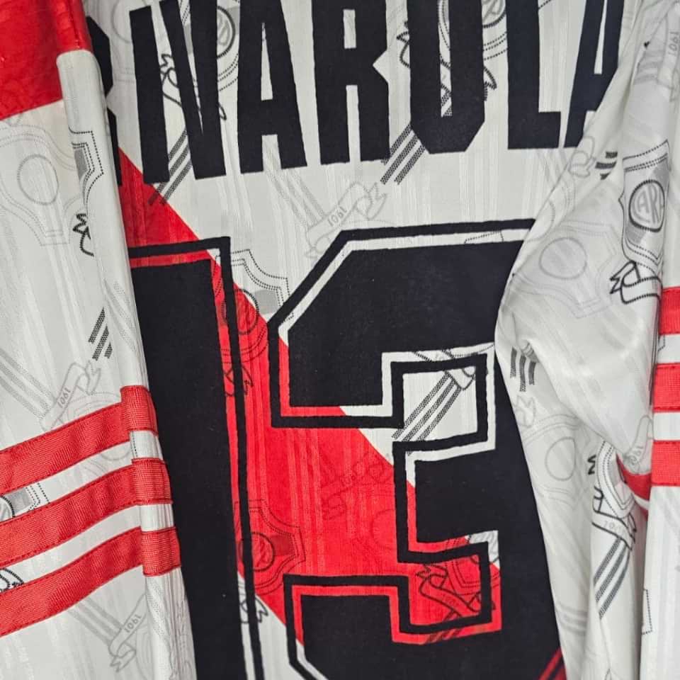 Guillermo Rivarola – Match worn in bench – River Plate vs Juventus – Copa Intercontinental 1996 - Imagen 7