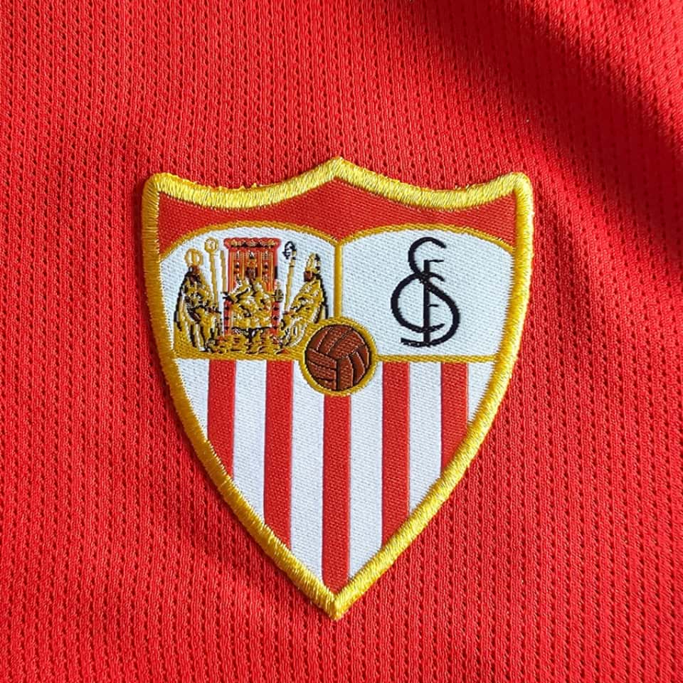 Ever Banega – Match worn – Valencia CF vs Sevilla FC – LaLiga 2018 - Imagen 8