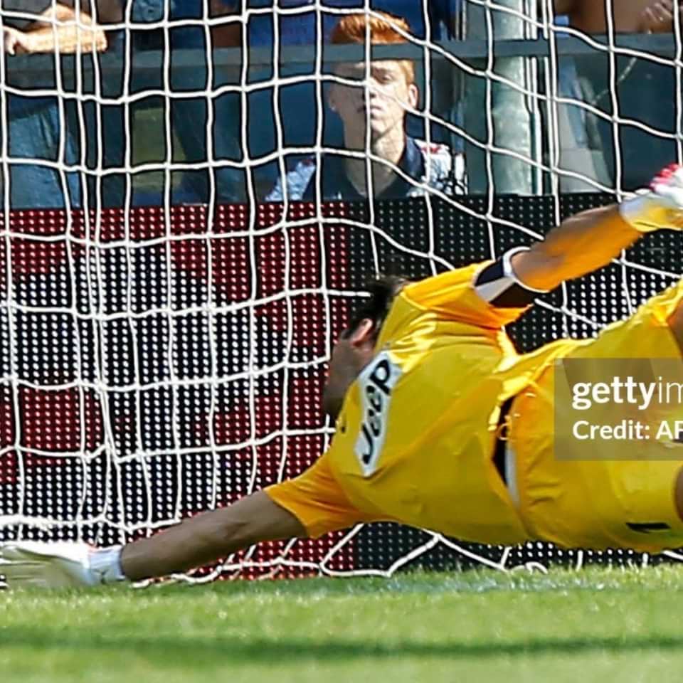Gianluigi Buffon – Juventus – Serie A TIM 2012/13 – Match Worn - Imagen 19