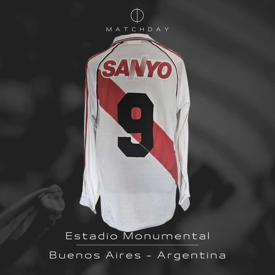 Enzo Francescoli – River Plate – Match worn shirt – Torneo Apertura 1995 - Imagen 5