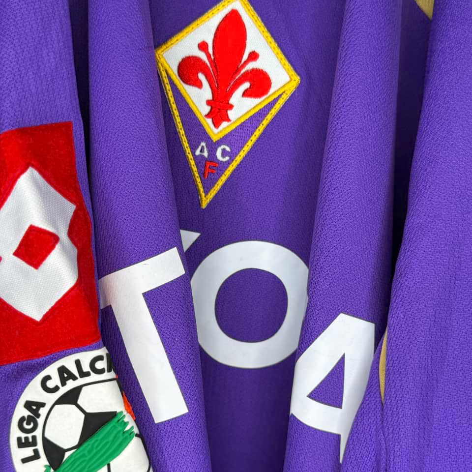 Alessandro Gamberini – ACF Fiorentina FIFA GAME 2010 – MATCH WORN - Imagen 7