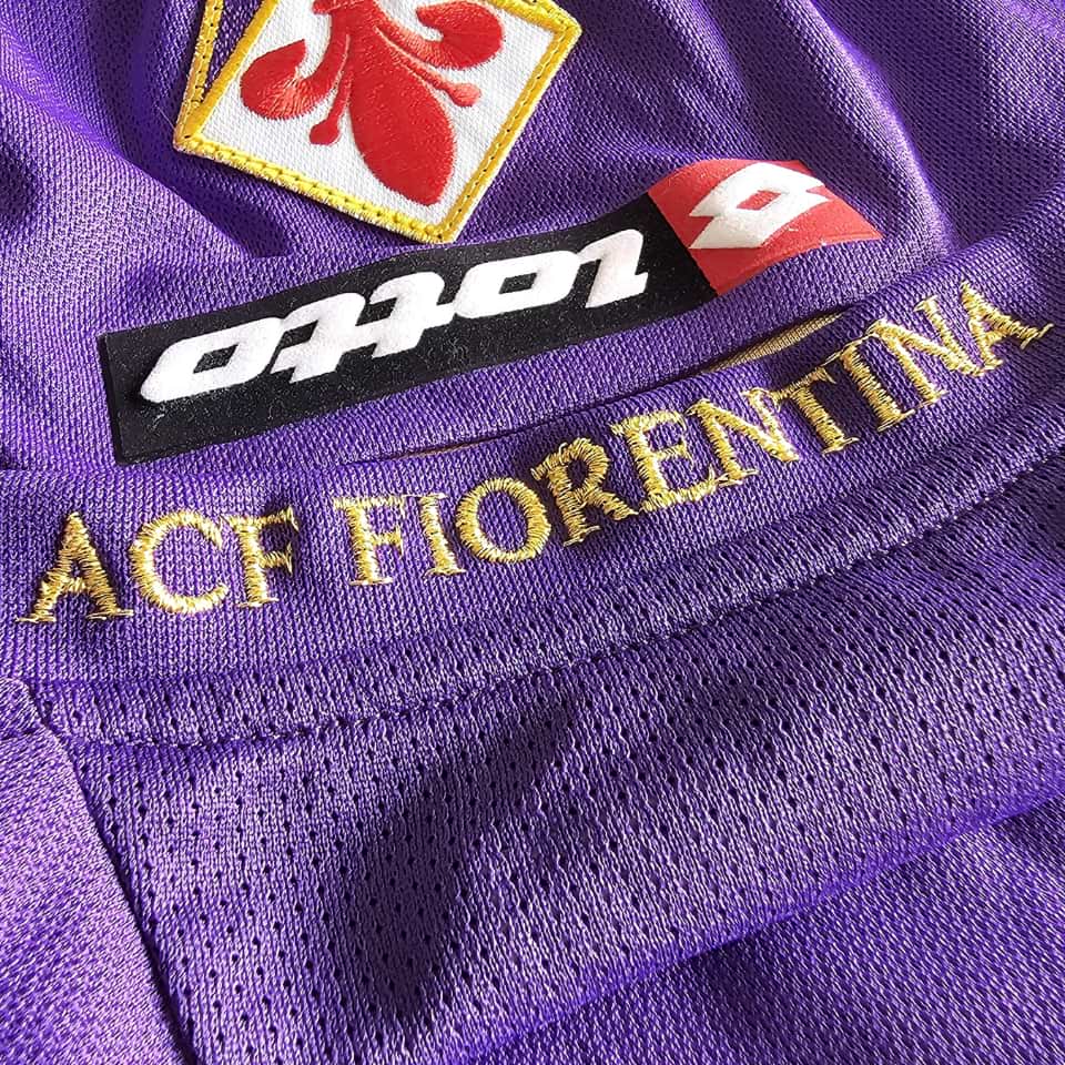 Alessandro Gamberini – ACF Fiorentina FIFA GAME 2010 – MATCH WORN - Imagen 18