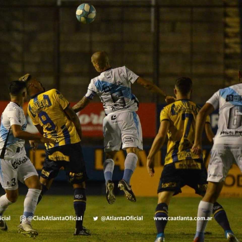 Luis López – Atlanta – Nacional B 2019/20 – Utilería - Imagen 9
