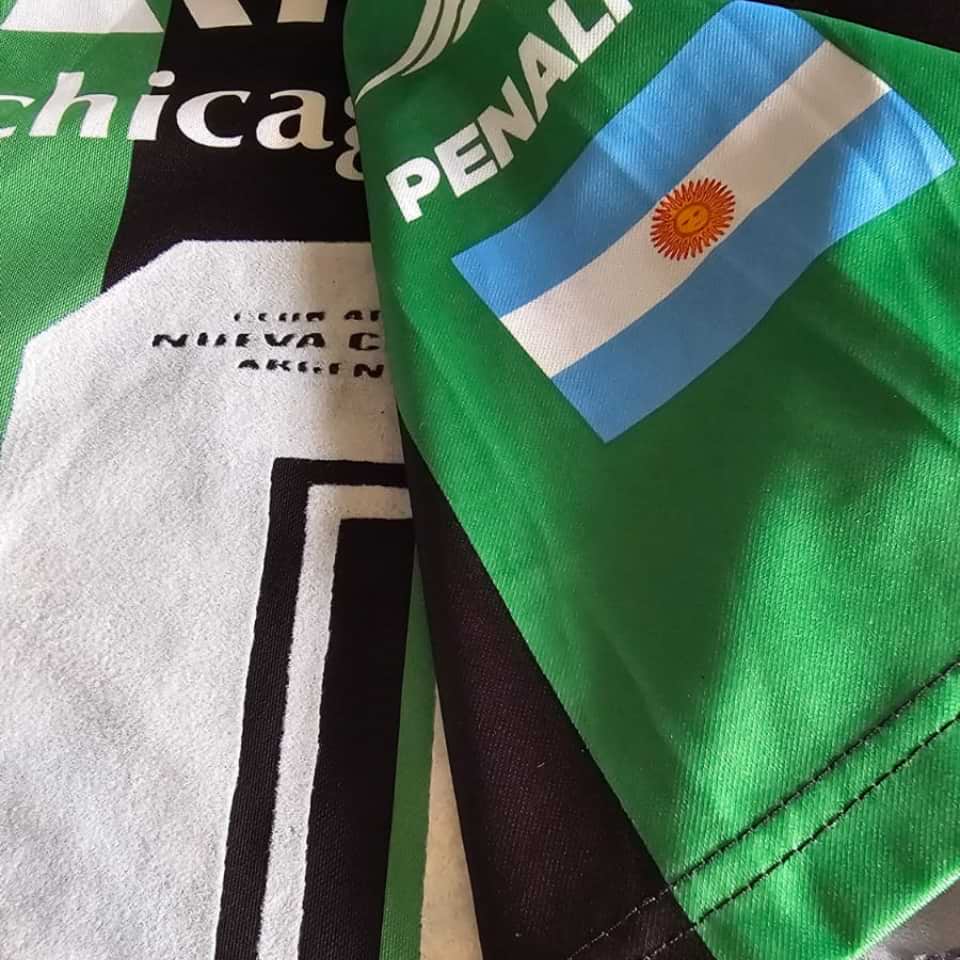 Livio Prieto – Nueva Chicago – Torneo Clausura 2004 – MATCH WORN - Imagen 17
