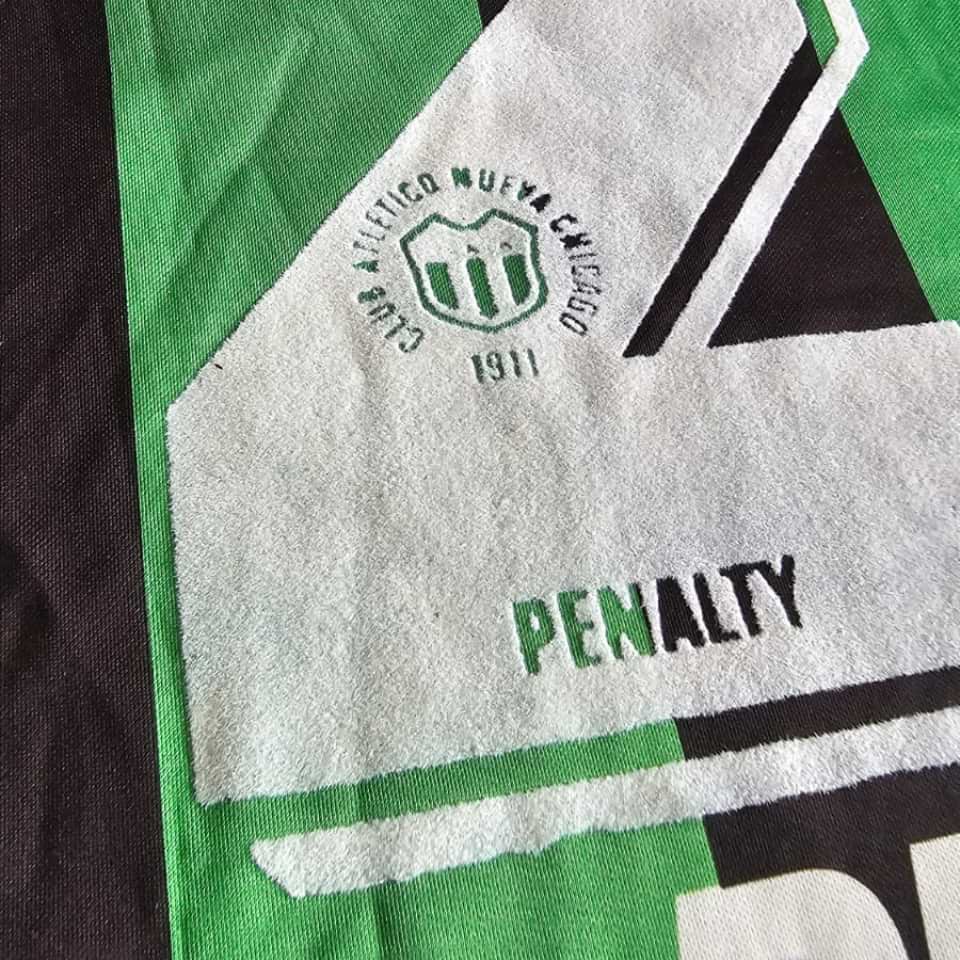 Livio Prieto – Nueva Chicago – Torneo Clausura 2004 – MATCH WORN - Imagen 21