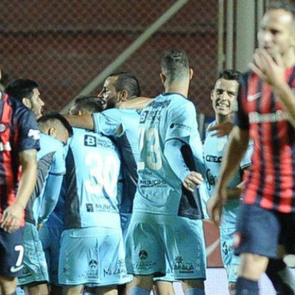 Fabricio Coloccini – San Lorenzo – Torneo Primera División 2017 – Match Worn in bench - Imagen 13