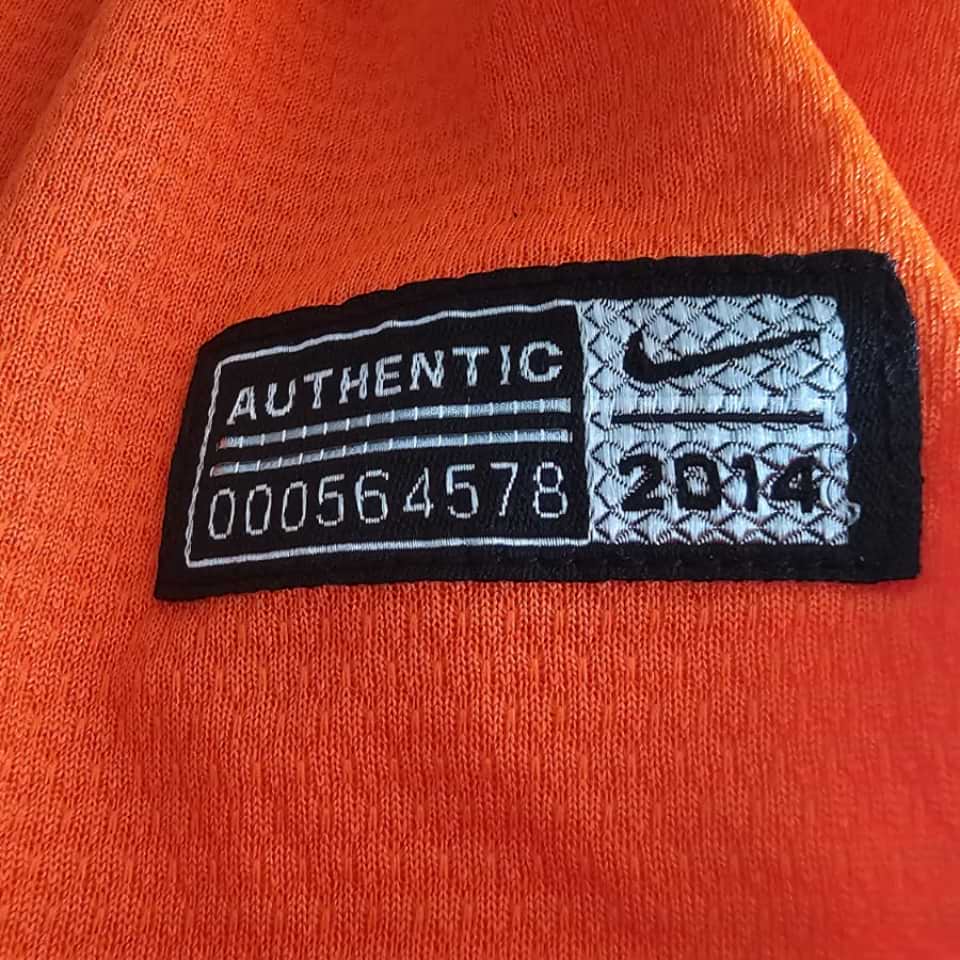 Walter Montillo – Shandong Taishan 2014 – Match Worn - Imagen 15