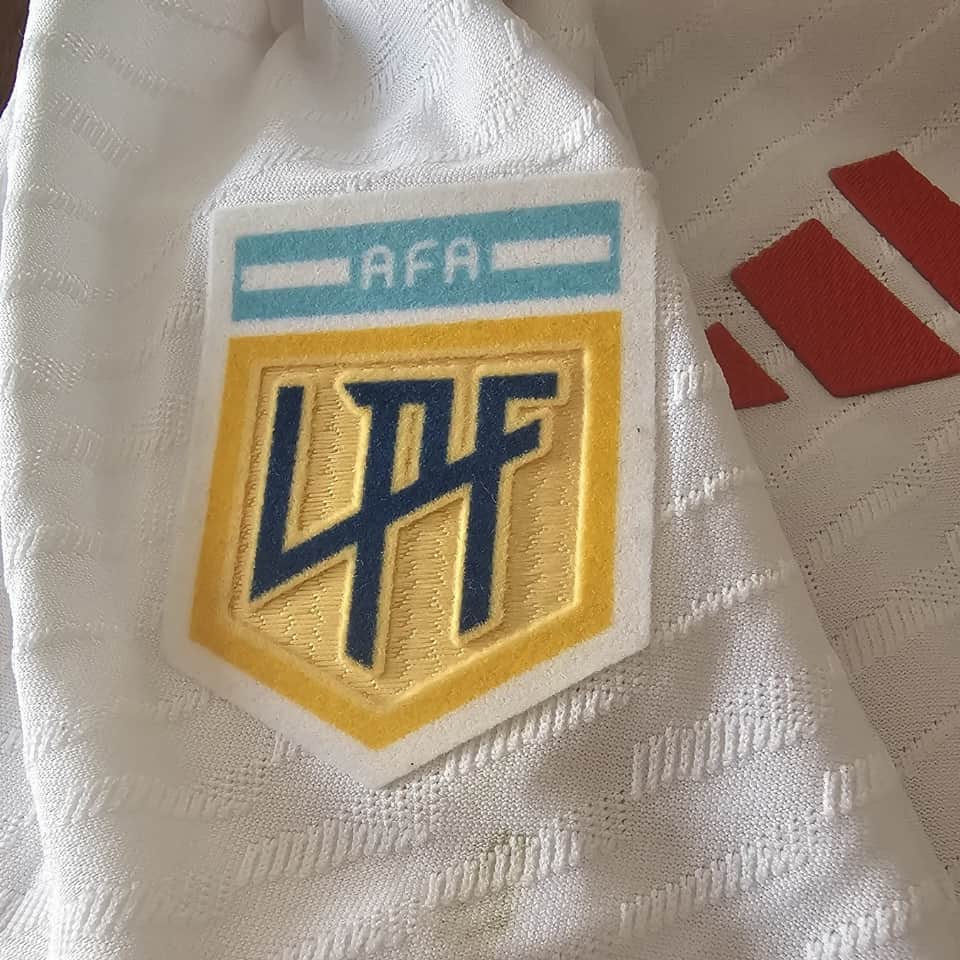 Milton Casco – River Plate – Copa de La Liga 2024 – MATCH WORN UNWASHED JERSEY - Imagen 13