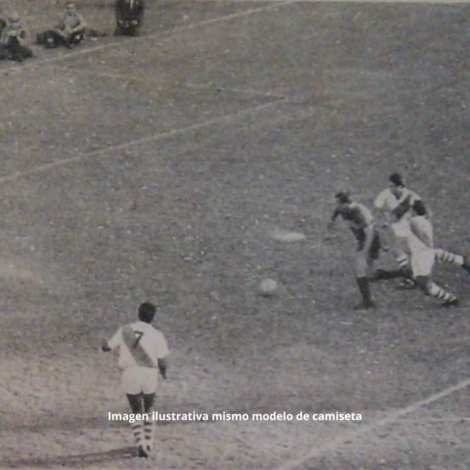Luis Cubilla – River Plate – Copa Libertadores 1966 – MATCH WORN JERSEY - Imagen 11