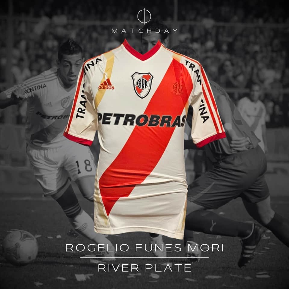 Rogelio Funes Mori – River Plate – Temporada 2011/12 – Match issued jersey