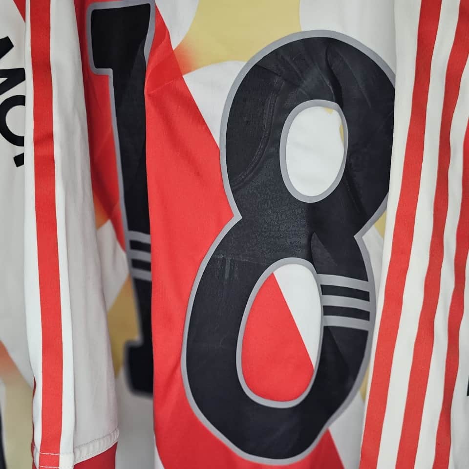 Rogelio Funes Mori – River Plate – Temporada 2011/12 – Match issued jersey - Imagen 7
