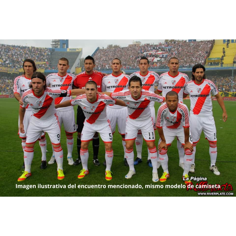Rogelio Funes Mori – River Plate – Temporada 2011/12 – Match issued jersey - Imagen 11