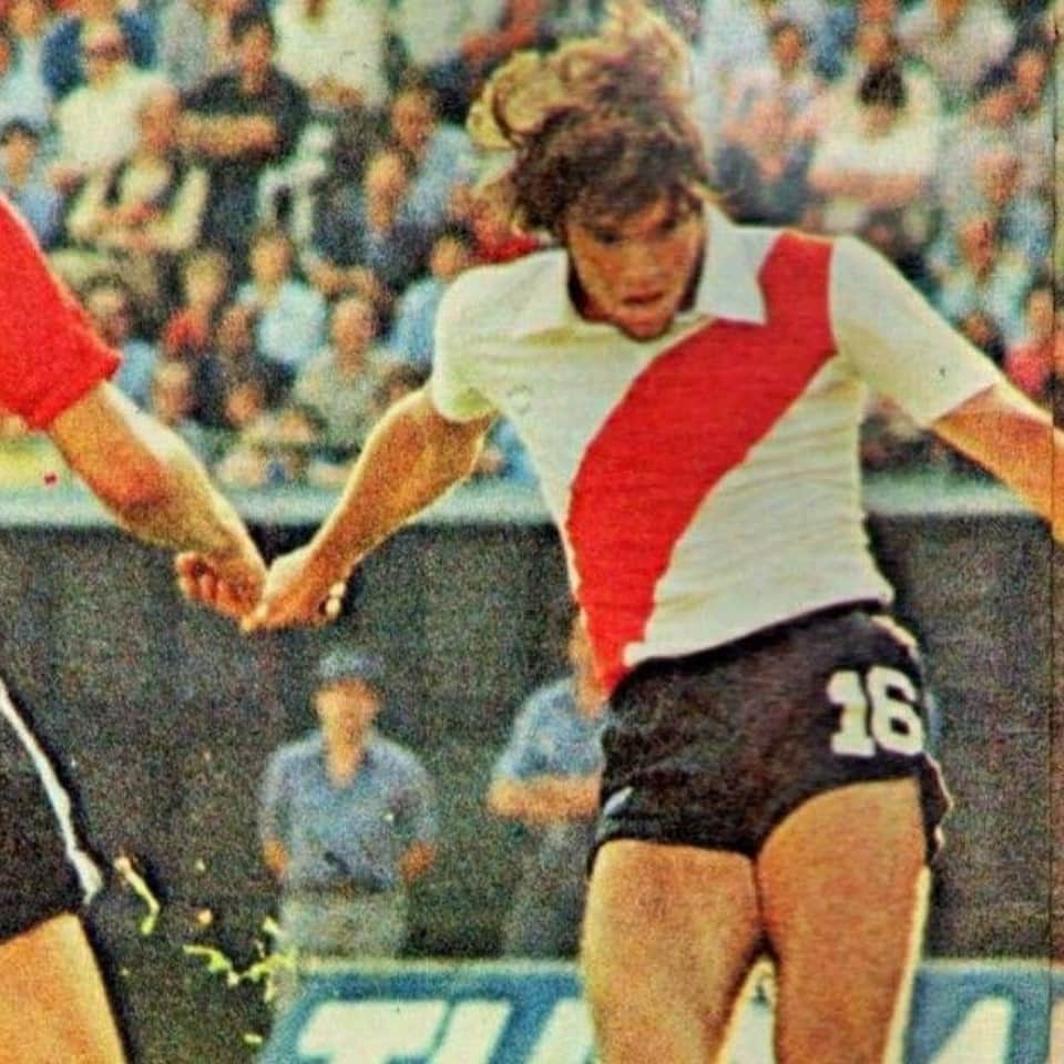 Roberto Gordon – River Plate – Campeonato Nacional 1980 – MATCH WORN JERSEY - Imagen 9