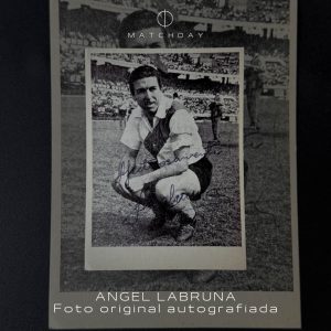 Foto firmada por Angel Labruna