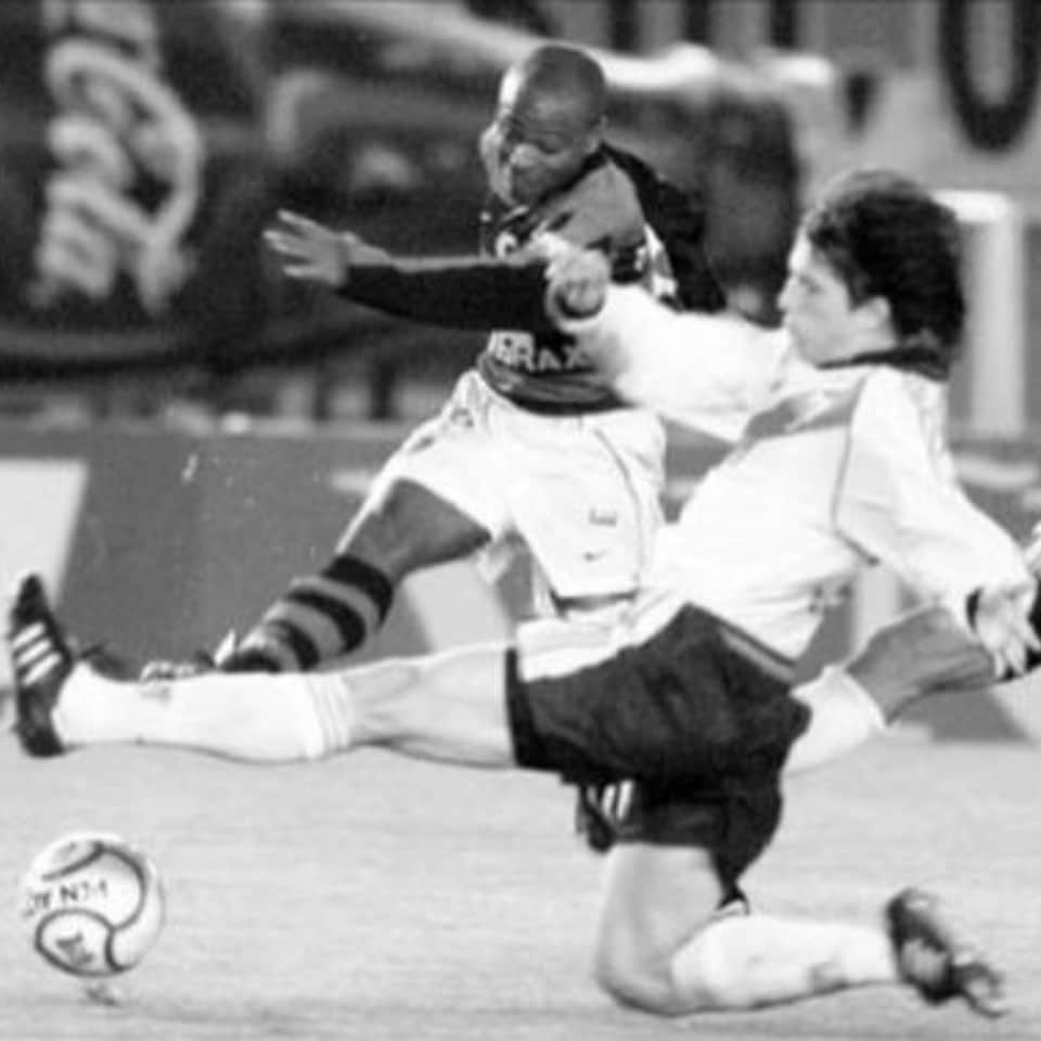 Diego Placente – River Plate – Copa Mercosur 2000 – Match issued jersey - Imagen 8
