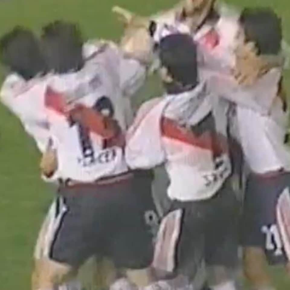 Diego Placente – River Plate – Copa Mercosur 2000 – Match issued jersey - Imagen 11