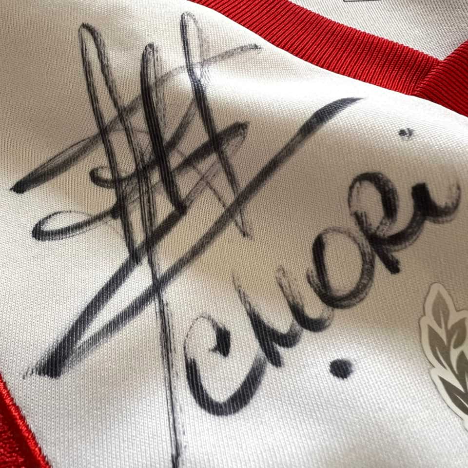 Alejandro “Chori” Dominguez – Leyendas River Plate – Match worn signed unwashed - Image 7